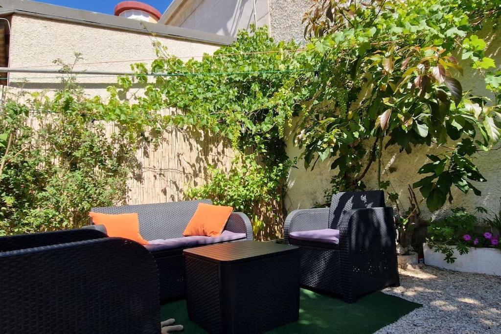 Oscar'S Chillout House By The Beach Santa Pola Exteriör bild