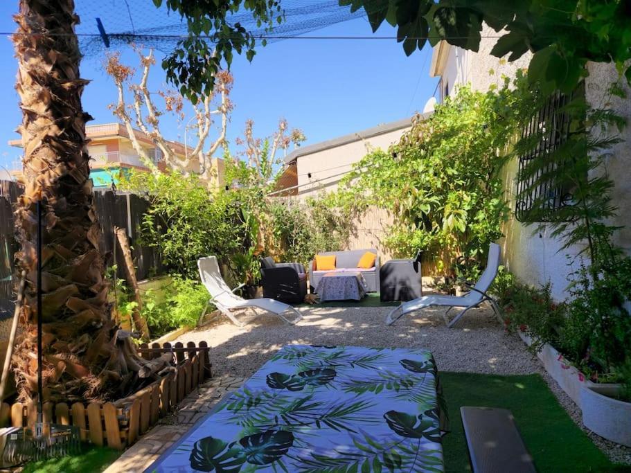 Oscar'S Chillout House By The Beach Santa Pola Exteriör bild